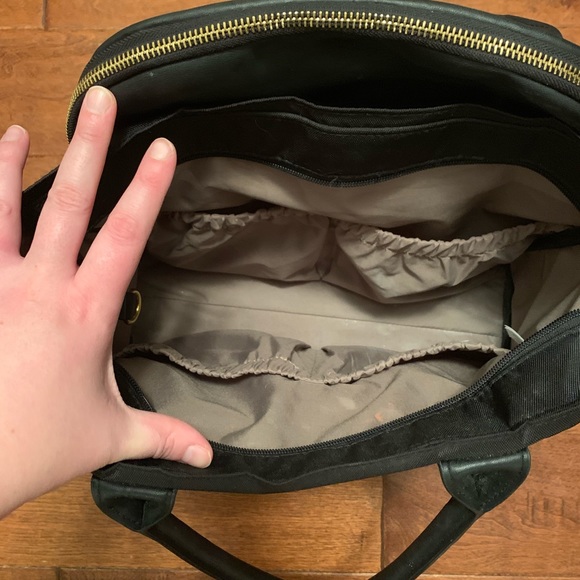 Skip Hop Chelsea Downtown Chic diaper bag - Picture 4 of 6